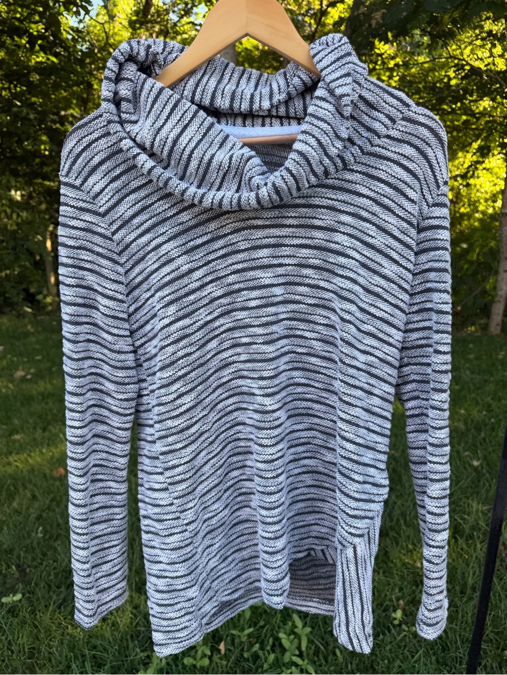 KUHL Sweater Womens Medium Gray Cowl Neck Heavyweight